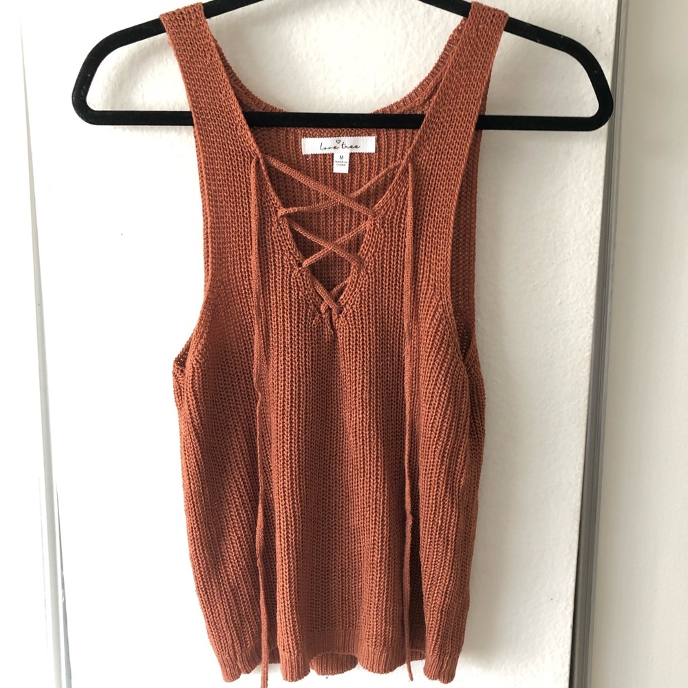 🍁 NWOT Lace Up Knit Tank Top